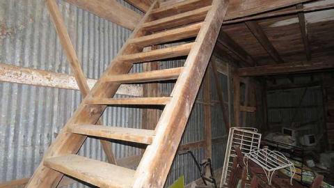 Light On - 20150606192814.jpg