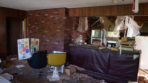 June '15 - INTERIORS! - Food-N-Foam113.jpg