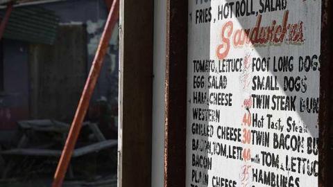 June '15 - INTERIORS! - Food-N-Foam50.jpg