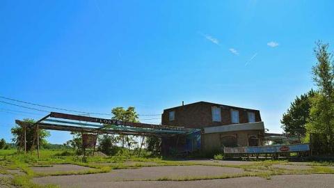 June '15 - INTERIORS! - Food-N-Foam110.jpg