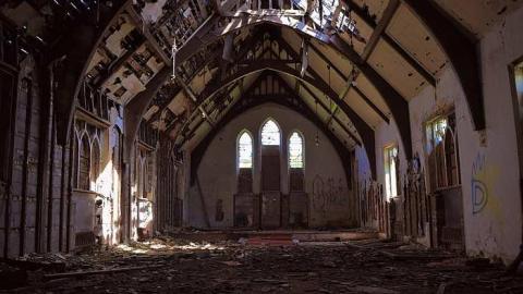 Shell of Glory - Alma-College--St.-Thomas178.jpg