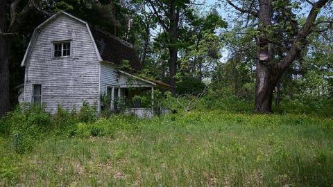 Treasure Hunt - Anthes-Beach-Houses222.jpg