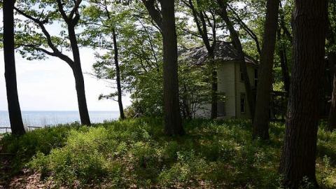 Treasure Hunt - Anthes-Beach-Houses224.jpg