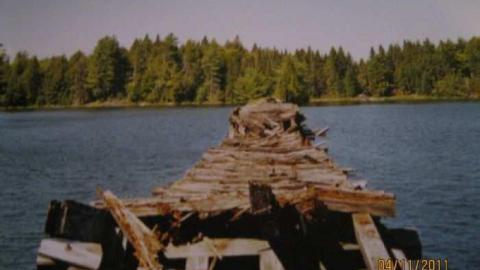 Cache Lake Abandonded Railway photo 3