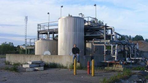 Holy Sh*t a Roomba - Metal-Technologies137.jpg