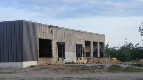 Holy Sh*t a Roomba - Metal-Technologies123.jpg