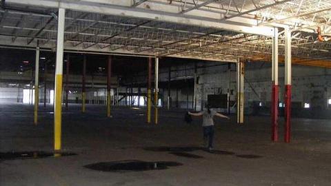 Holy Sh*t a Roomba - Metal-Technologies3.jpg