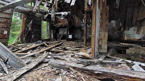 Old Dawson Pioneer House - Old-Dawson-Pioneer-House8.jpg