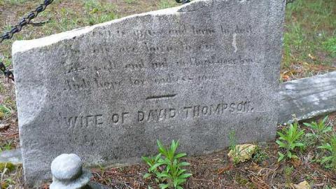 3 Graves - Three-Graves13.jpg