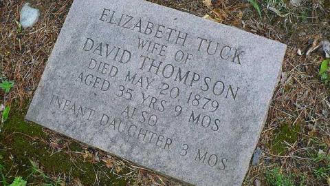 3 Graves - Three-Graves14.jpg