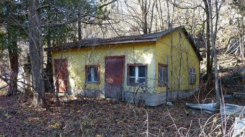 Pix - Coopers-Falls-Ghost-Town32.jpg