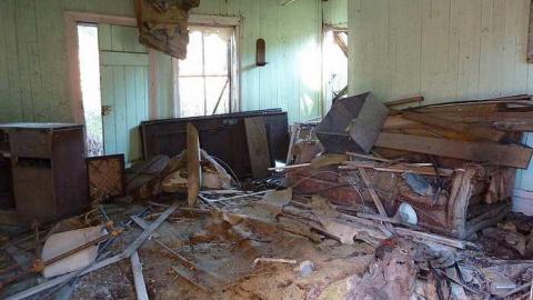 Pix - Coopers-Falls-Ghost-Town35.jpg