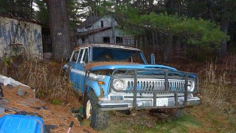 Pix - Sebright-(The-Arthurs-Tragedy)10.jpg