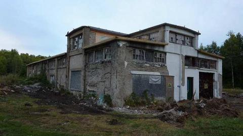 Pix - Donald-(ghost-chemical-plant)17.jpg