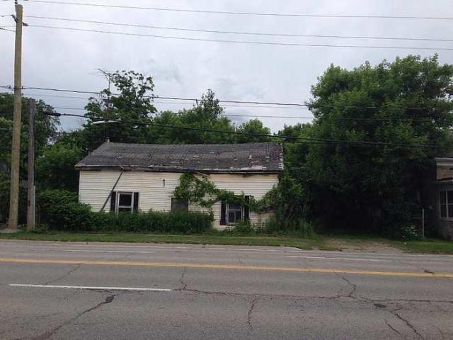 Unattended - Puslinch, Ontario