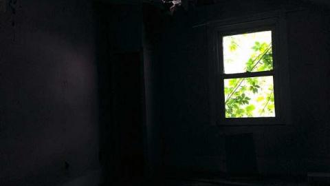 Unattended - olimage.jpg