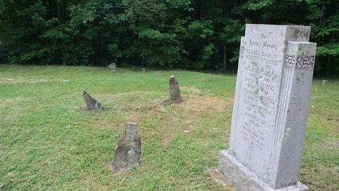 June 2015 - Echo-Lake-Cemetery2.jpg