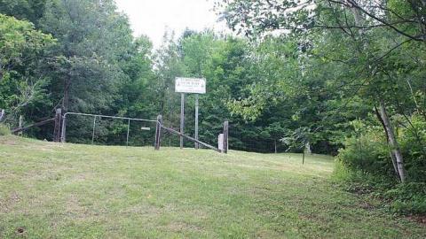 June 2015 - Echo-Lake-Cemetery7.jpg