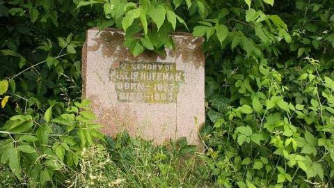 June 2015 - Huffman-Cemetery5.jpg