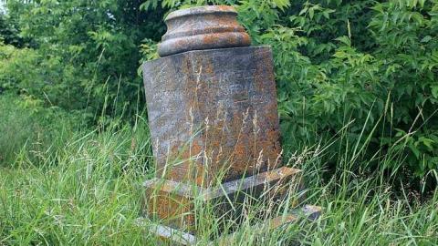 June 2015 - Huffman-Cemetery2.jpg
