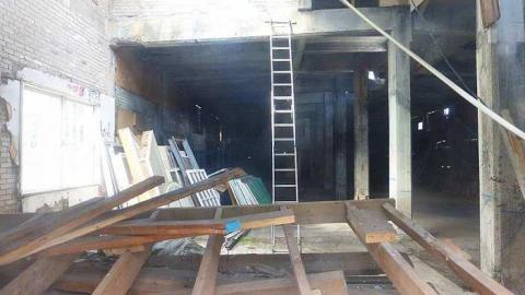 Donald Duck - Donald-(ghost-chemical-plant)260.jpg