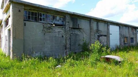 Donald Duck - Donald-(ghost-chemical-plant)263.jpg