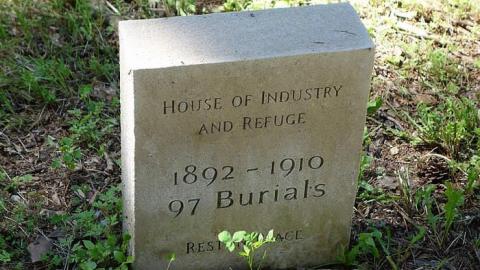 Poorhouse Tunnels '15 - The-Poorhouse-Cemetery13.jpg