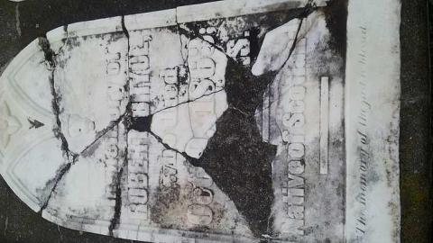 Family Cemetery - West-Essa-Cemetery34.jpg