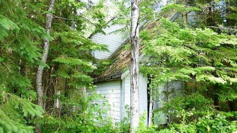 Falling from Heaven - Gelert-Ghost-Church47.jpg