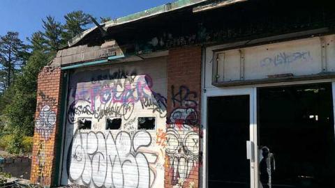 7/21/15 - Smokeys-Garage2.jpg