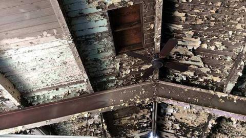 Smokey's Garage - Algoma, Unorganized, North Part, Ontario