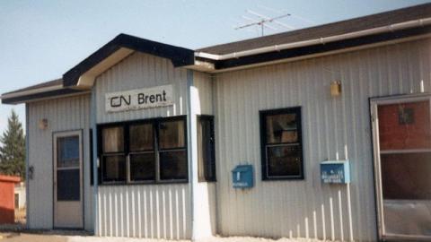 Brent Bunkhouse in the 1980s - Algonquin-Brent-Access8.jpeg