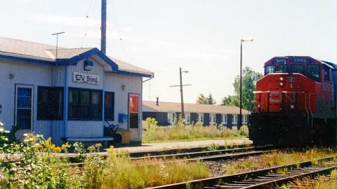 Brent Bunkhouse in the 1980s - Algonquin-Brent-Access9.jpeg