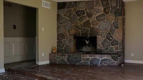 Capacious Red - Capacious-Red27.jpg