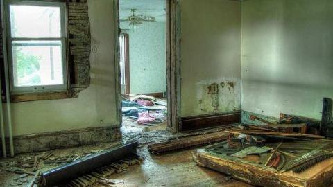 Standard Opperating Procedure - 4c.jpg