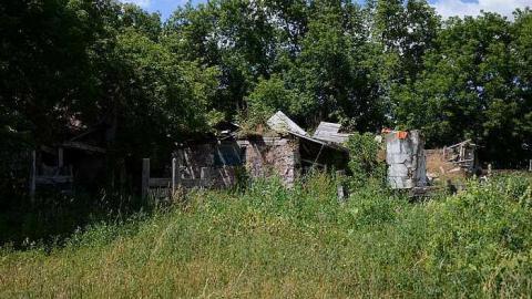 Latched Into Darkness - Latched-Into-Darkness123.jpg