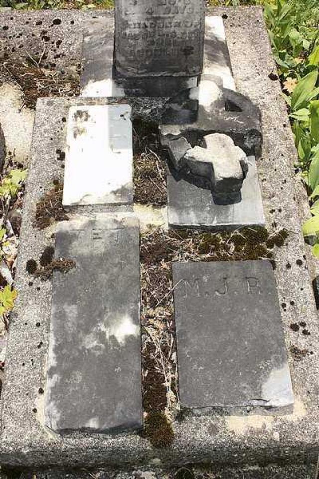 Old Saint Mary's Cemetery - Mississippi Mills, Ontario