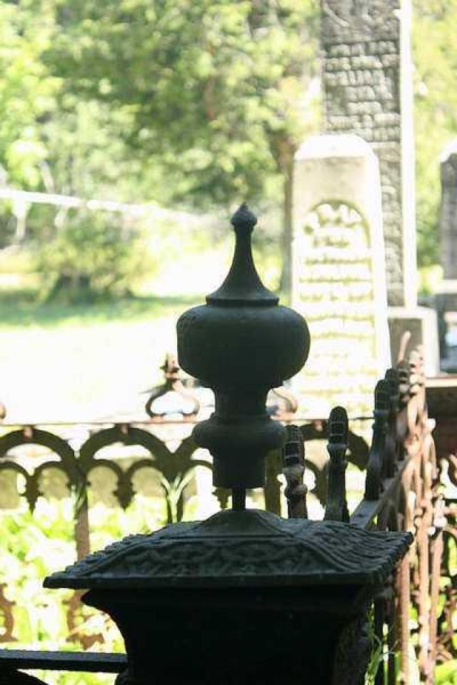 Old Saint Mary's Cemetery photo 4