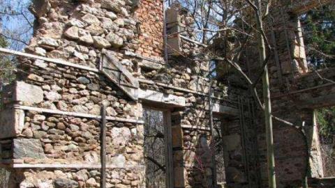 River & Ruin April 2011 - River-and-Ruin8.jpg