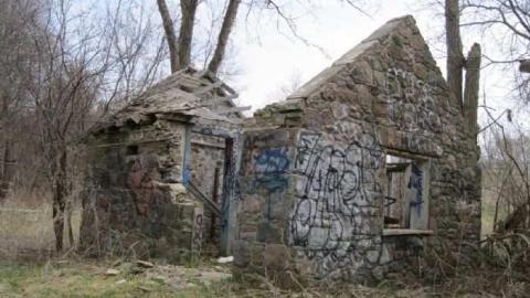 Graydon Hall Pump 1 - Graydon-Hall-Pumphouses7.jpg