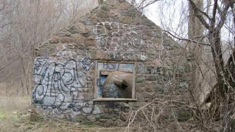 Graydon Hall Pump 1 - Graydon-Hall-Pumphouses8.jpg