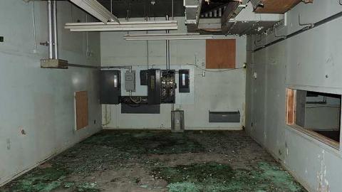 Warehouse - Creepy-Warehouse5.jpg