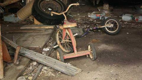 Mercedes Tricycle photo 3