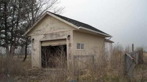 April 25, 2011 - House-of-tires-and-spiders7.jpg