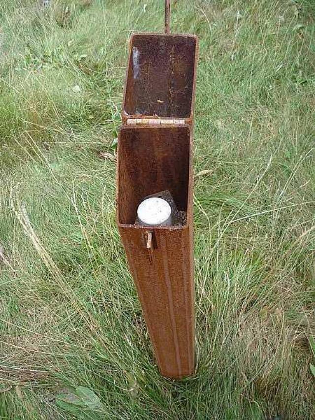 Broken Glass Broken Dreams photo 2