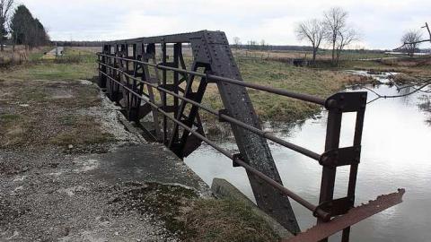 Nov 2014 - Pittston--Webb-Road-Bridge1.jpg