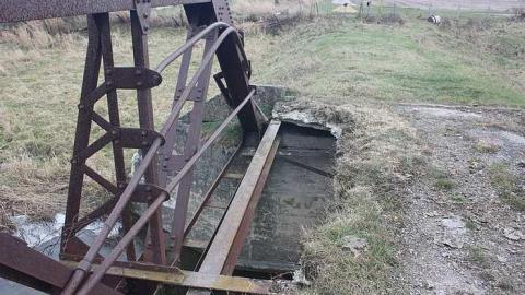 Nov 2014 - Pittston--Webb-Road-Bridge2.jpg