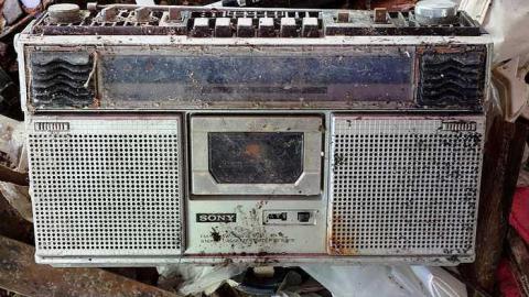 Creepily Cluttered '15 - Creepy-House39.jpg