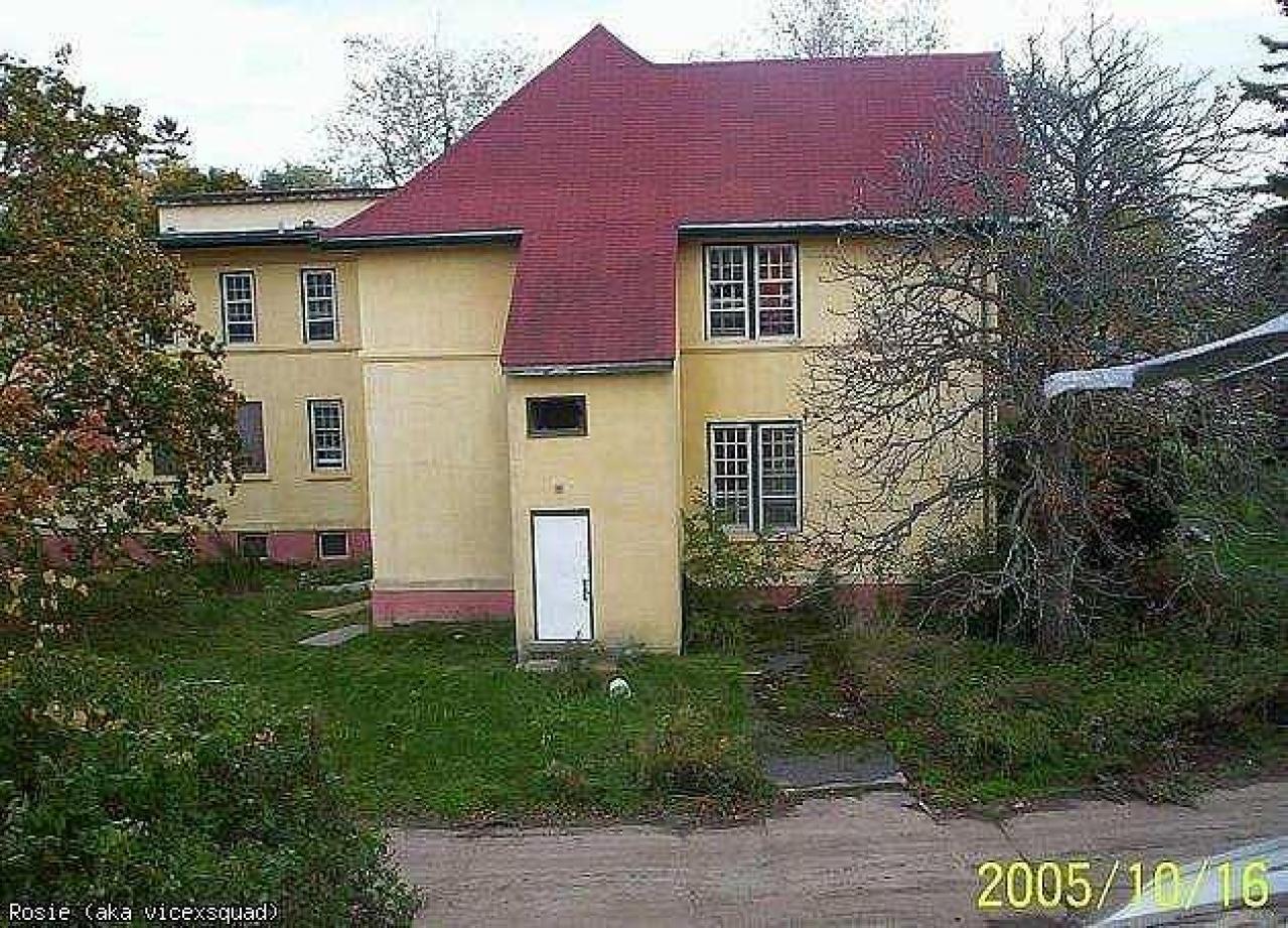 October 2005 - Whitby-Psychiatric-Hospital52.jpg