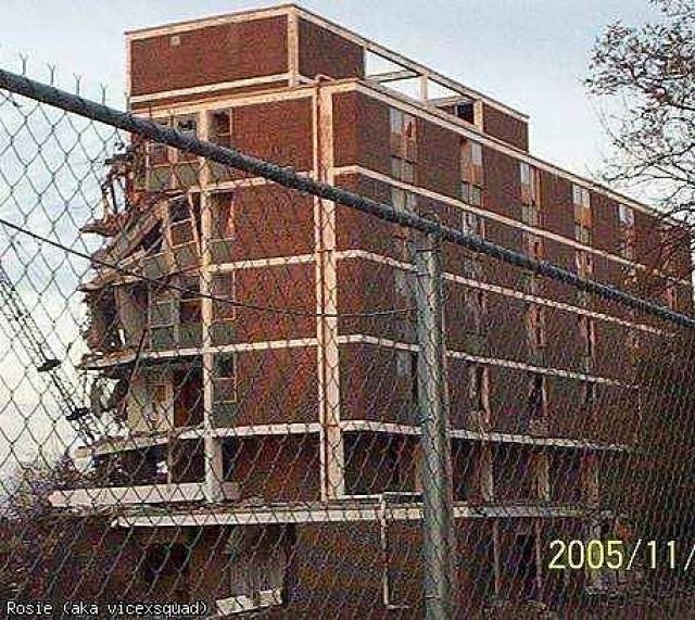 Nov 2005 Demo - Whitby-Psychiatric-Hospital68.jpg